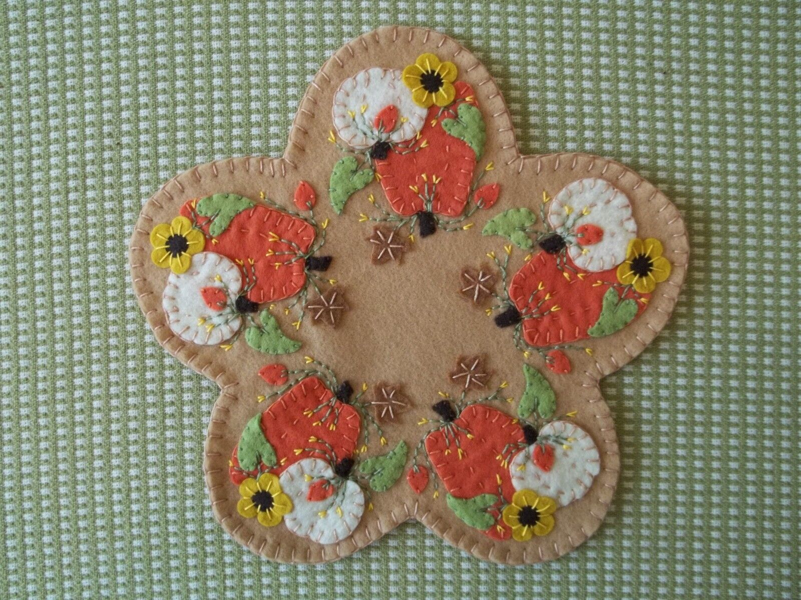 Primitive Country Sunflowers And Pumpkins Candle Mat With Free Shipping